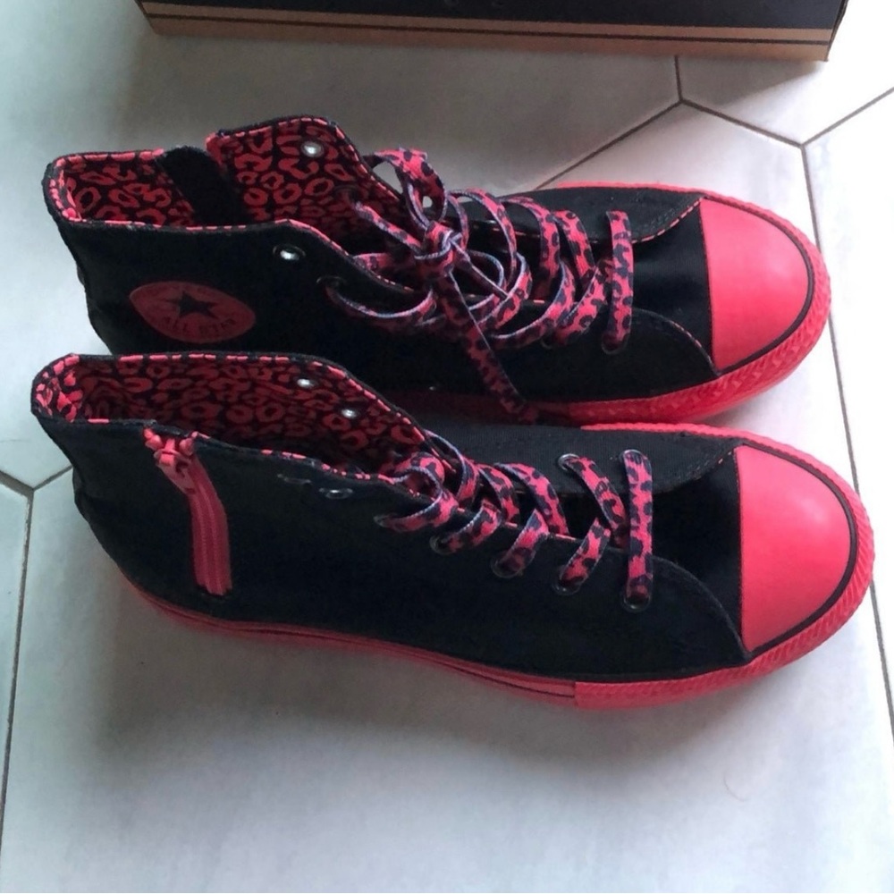 Cute Platform Converse - image 1